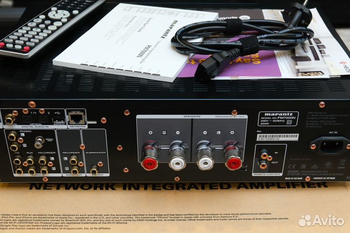 Marantz PM7000N Black сетевой усилитель