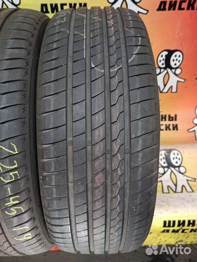 Firestone Roadhawk 225/45 R19 86W