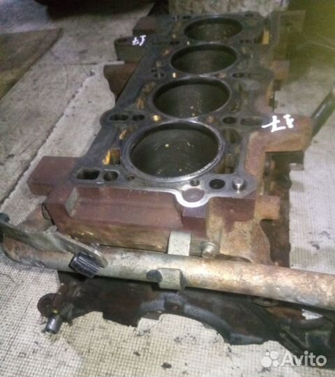 Блок цилиндров Опель Комбо Ц Двс Z13DT 1,3л дизель