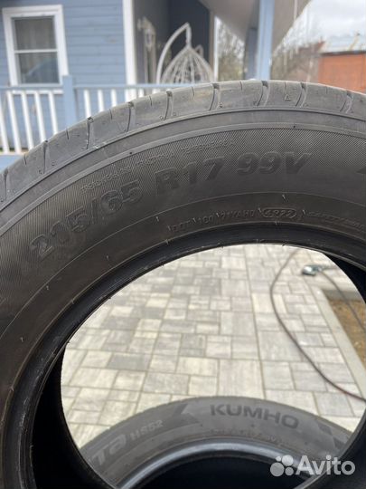 Kumho Ecsta HS52 215/65 R17