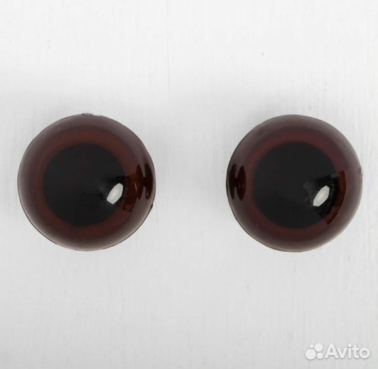 Глаза винтовые с заглушками