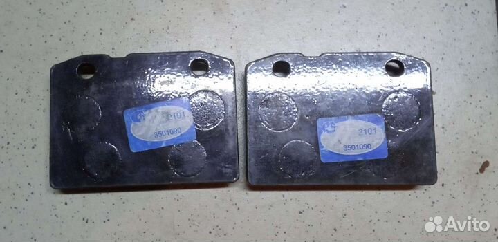 Колодки тормозные передние на Ваз классика, 2 шт