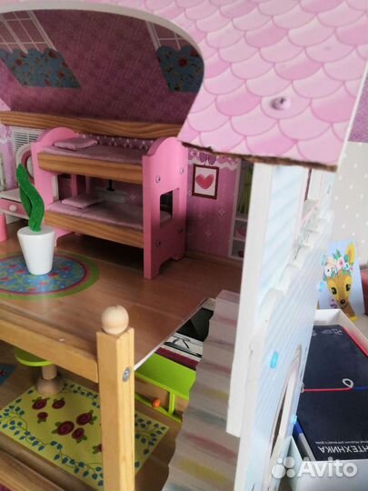 Домик кукольный