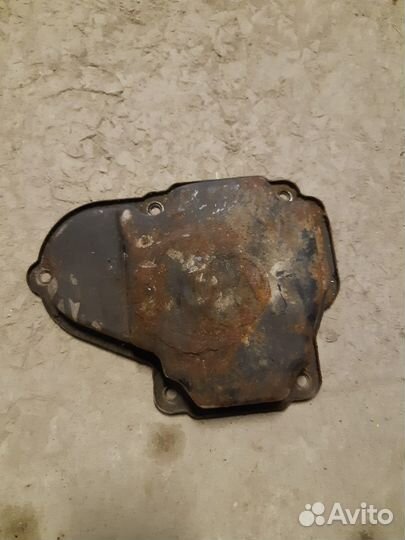 Клапанная крышка volkswagen каравела 2.5л.1994