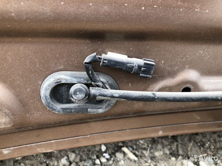 Форсунки лобового стекла Volvo XC60