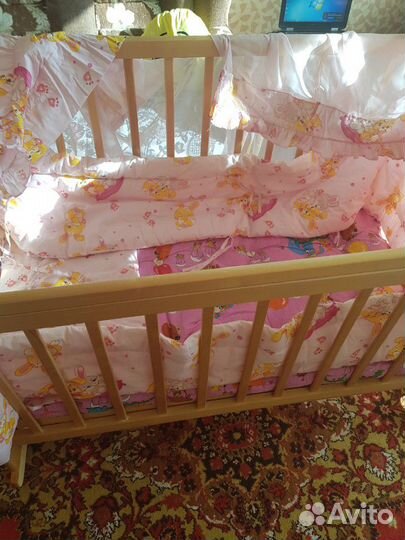 Бортики, балдахин