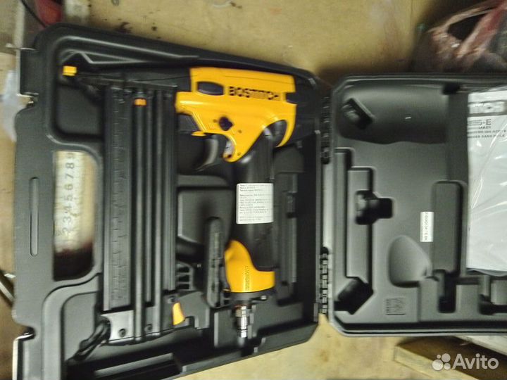 Аренда компрессора и нейлера