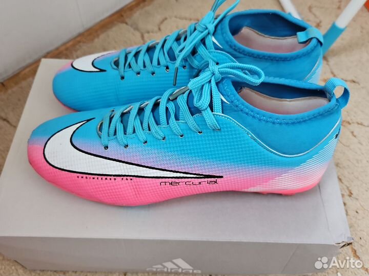 Футбольные бутсы nike mercurial (шиповки)