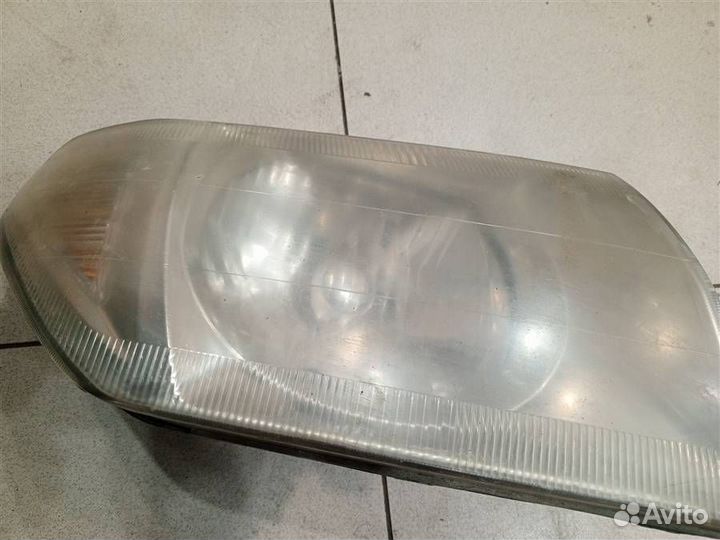 Фара правая Mitsubishi Pajero iO 1998-2007