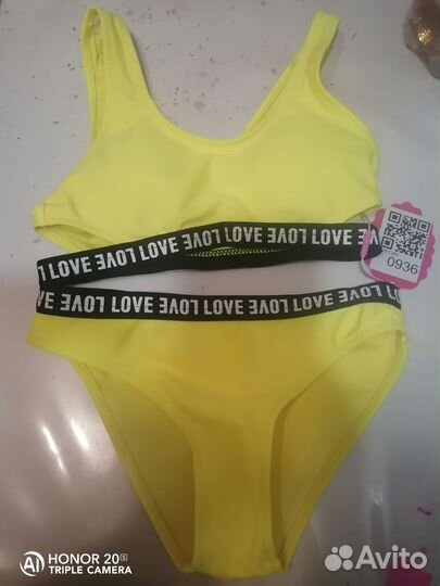 Купальник для девочки новый 122