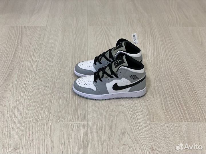 Кроссовки Air Jordan 1 Light Grey (36-45)