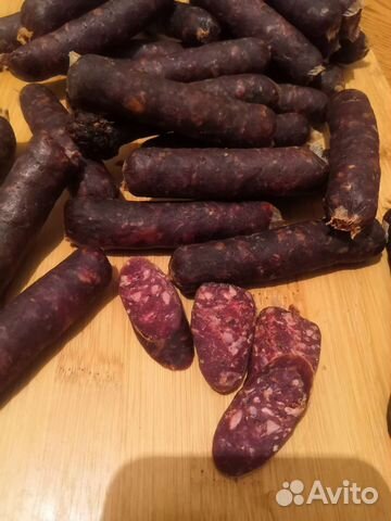 Оленина. колбаски сырокопчёные