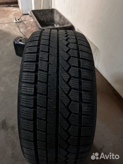 Toyo Open Country W/T 275/40 R20 106