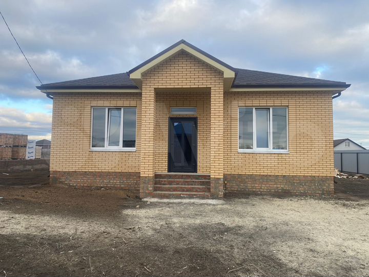 Дом 96,7 м² на участке 6 сот.