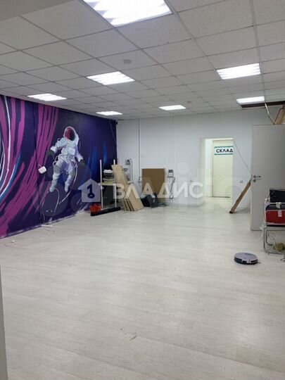 Сдам офисное помещение, 243.3 м²