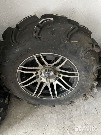 Maxxis zilla 28 14, Itp Polaris