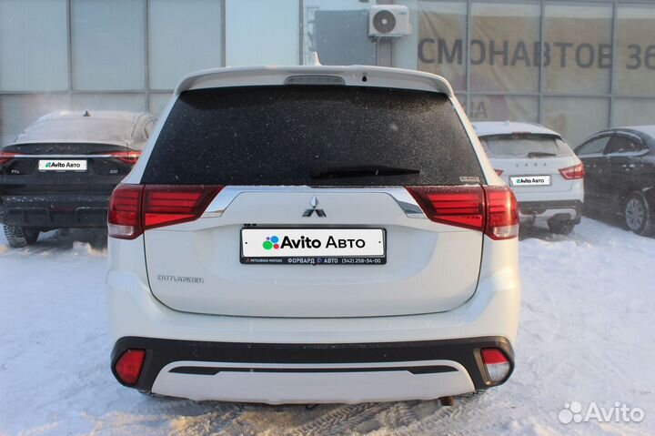 Mitsubishi Outlander 2.0 CVT, 2021, 95 000 км