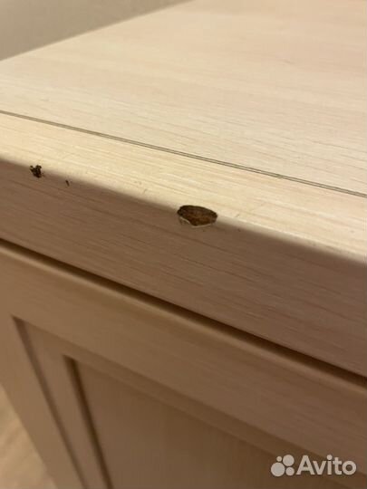 Стенка с ящиком и крючками в прихожую