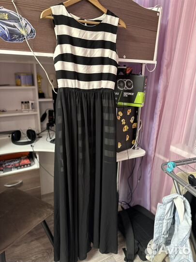 Платье женское