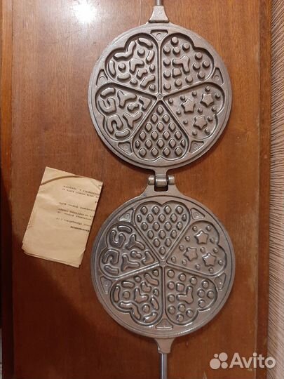 Форма для выпечки вафельница сердечки СССР Новая