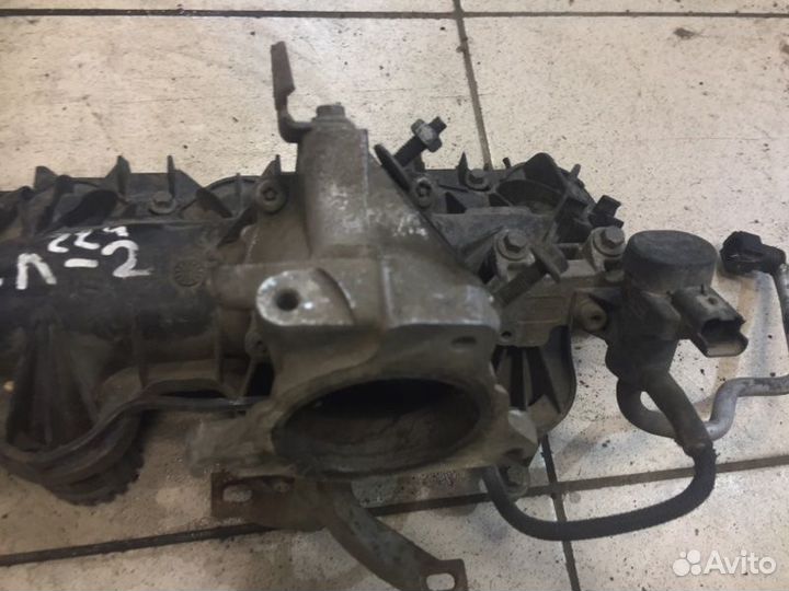 Коллектор впускной Land Rover Freelander 2