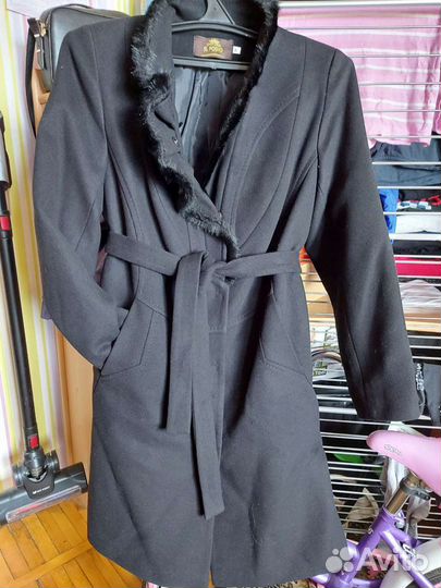 Пальто демисезонное