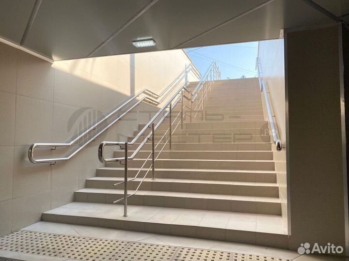 Перила для бассейна