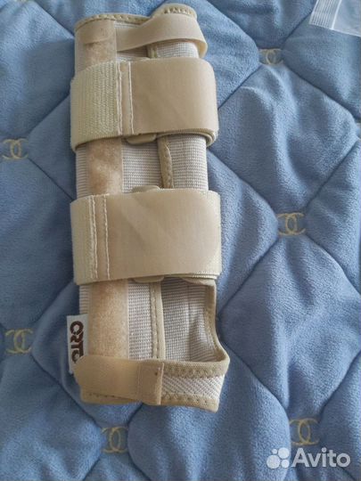 Ортез на лучезапястный сустав правый S