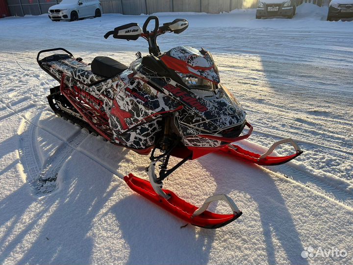 Снегоход BRP ski-doo summit expert 850 e-tec