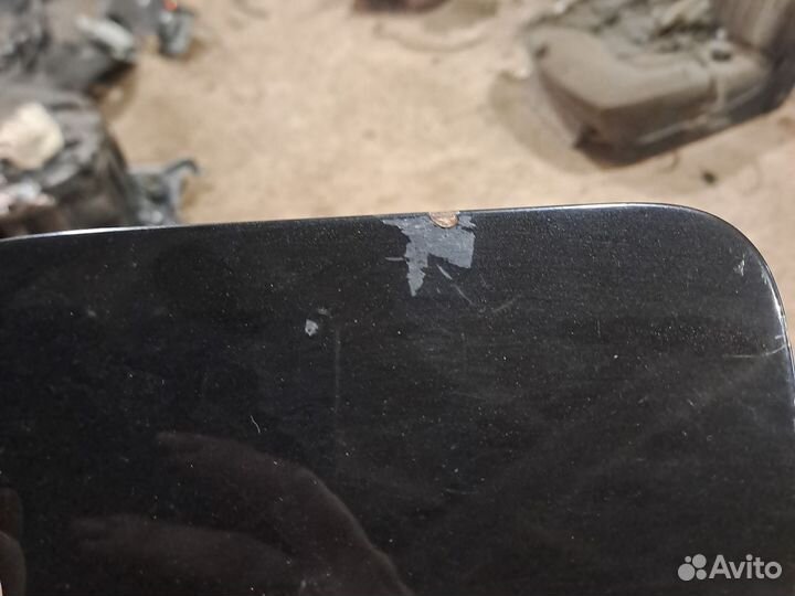 Лючок бензобака Nissan Almera N16