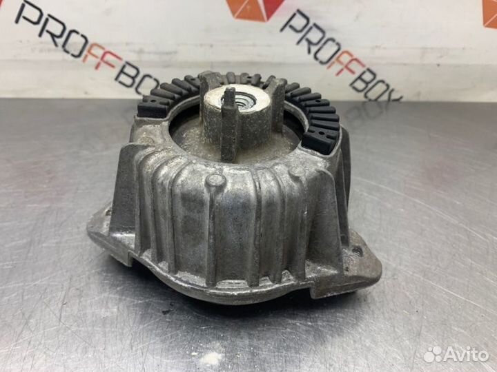 Подушка крепления двигателя Mercedes E-Class W212