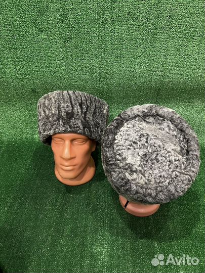 Каракулевая шапка