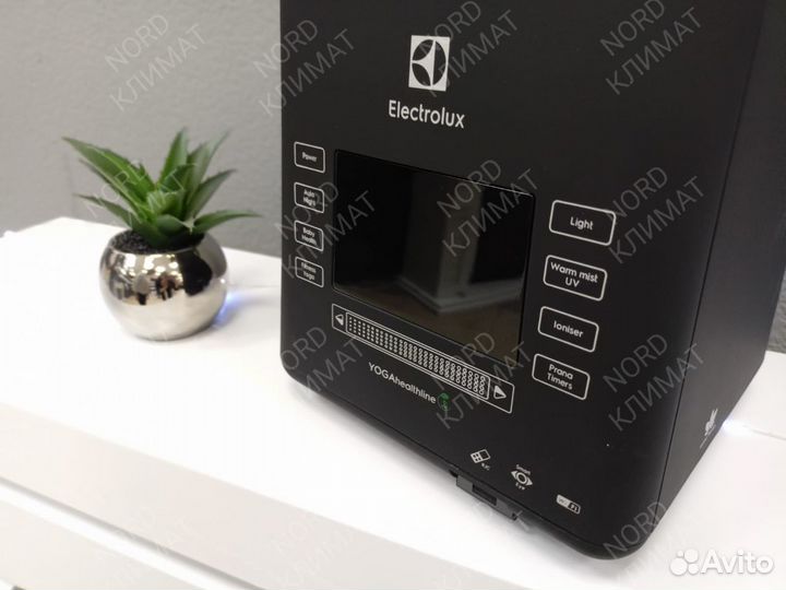 Ультразвуковой увлажнитель воздуха Electrolux EHU