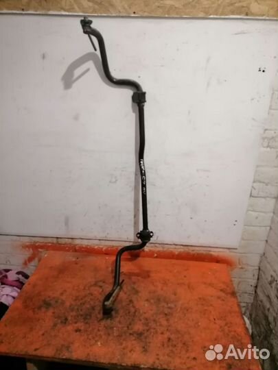 Стабилизатор передний Suzuki Grand Vitara