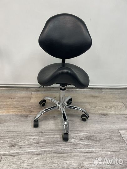 Стул седло со спинкой