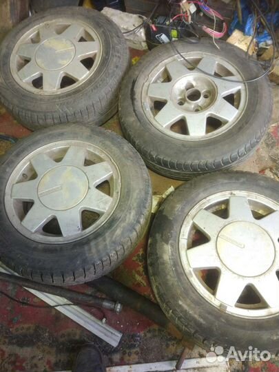 Запчасти для volkswagen passat b3