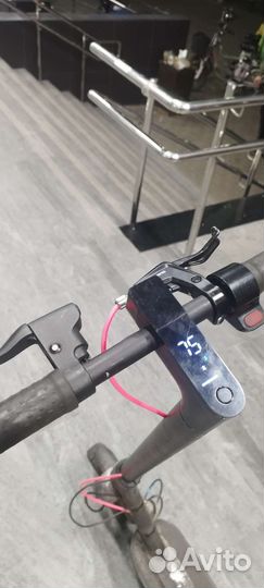 Электро самокат xiaomi 365 pro