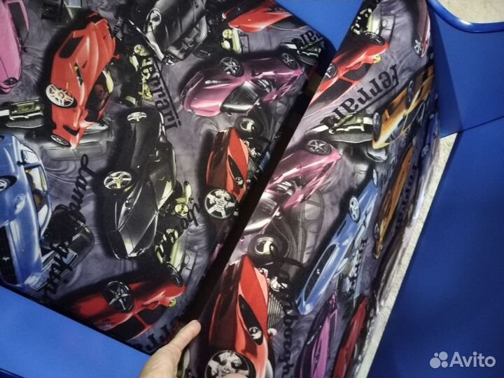 Детская кровать машина