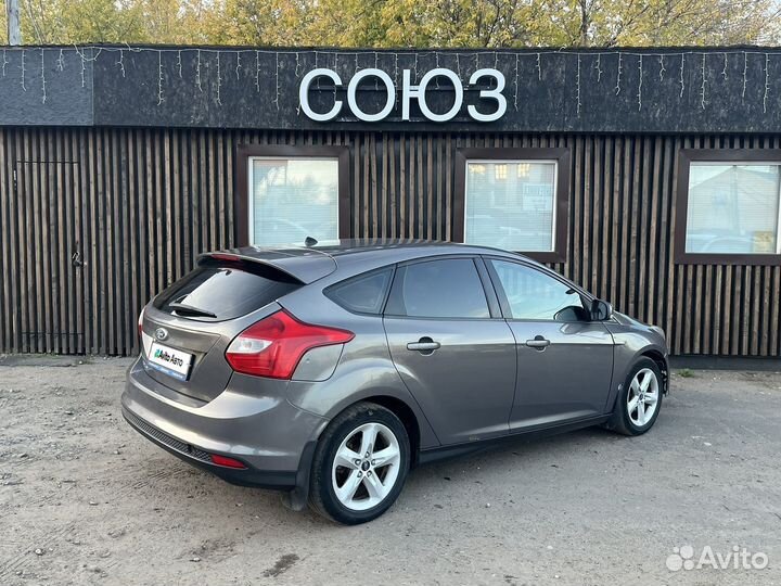 Ford Focus 1.6 МТ, 2011, 213 000 км