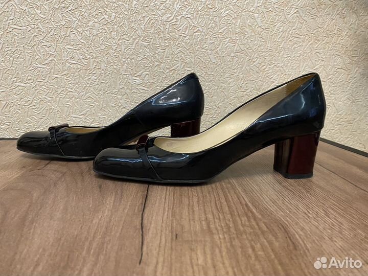 Туфли женские