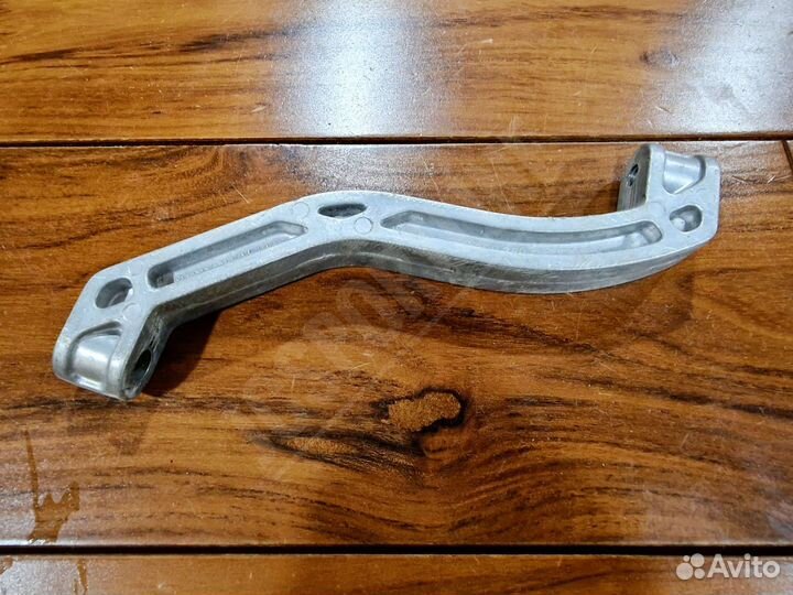 Опора коробки передач МКПП VAG