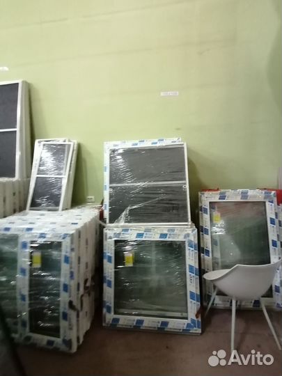 Пластиковые окна 901х901 мм