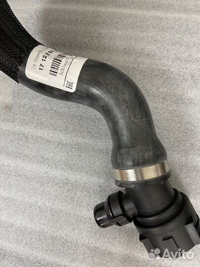 Патрубок BMW 17128602871