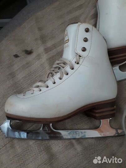 Фигурные коньки jackson freestyle размер 3C (33)