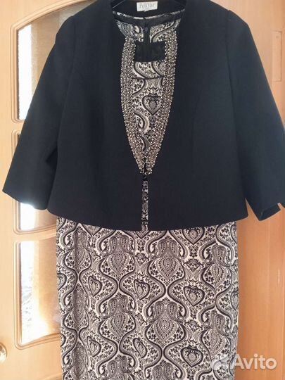 Платье с жакетом