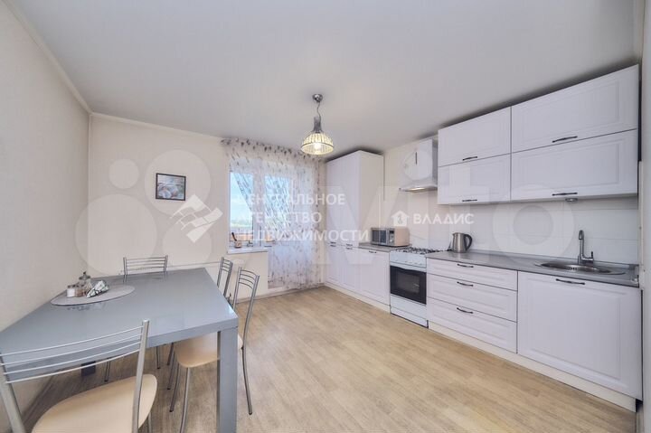 2-к. квартира, 71 м², 6/11 эт.