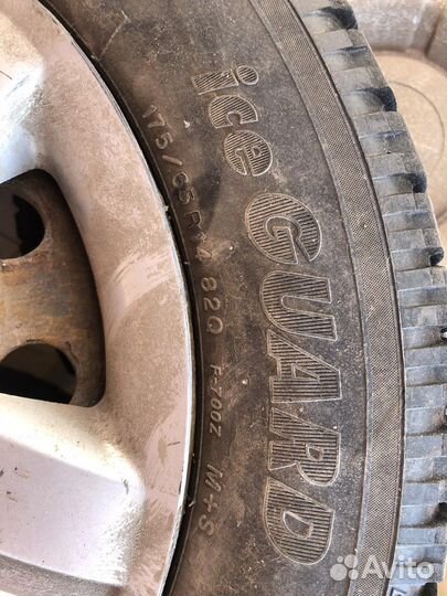 R14 Yokohama F700Z 175/65, PCD 4x100 DIA 56.6