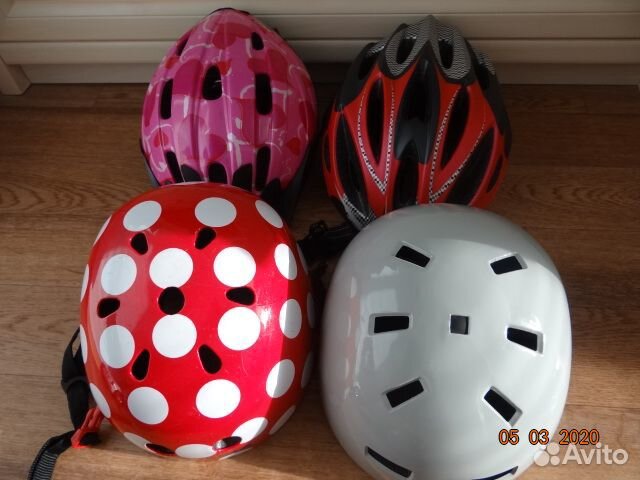 Шлем ролики,велосипед,скейт Bell, Larsen