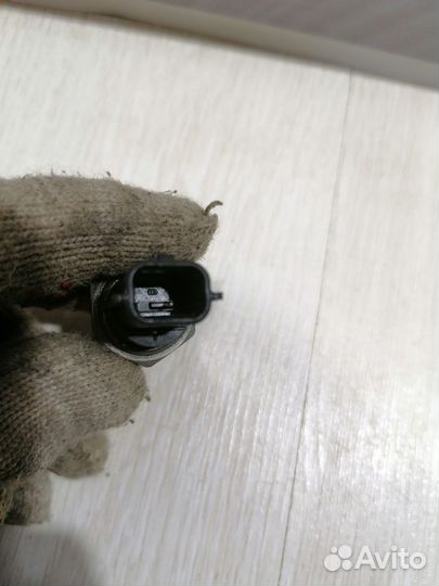 Датчик давления масла Renault sandero stepway 2