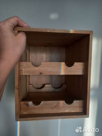 Винная полка, стеллаж, подставка для бутылок